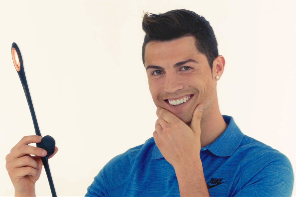 Ronaldo with the Facial Fitness Pao